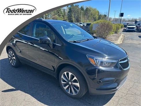 Used 2021 Buick Encore Preferred w/ Safety Package AWD/4WD image 1