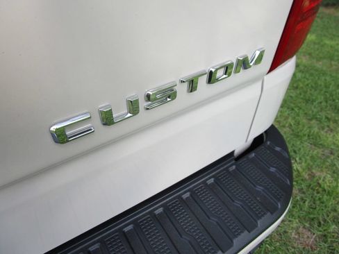 New 2026 Chevrolet Silverado 1500 Custom RWD image 12