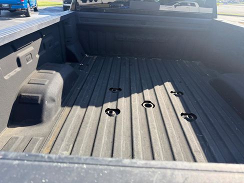 Used 2021 GMC Sierra 2500 Denali image 8