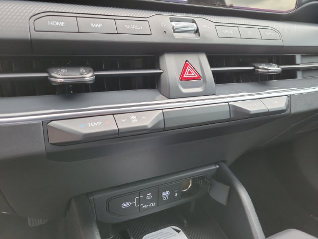 New 2026 Kia K4 GT-Line w/ GT-Line Premium Package FWD image 26