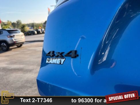 Used 2023 Jeep Cherokee Altitude Lux image 6