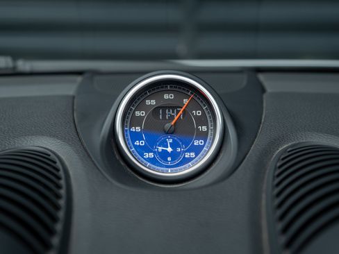 Certified 2020 Porsche 718 Boxster RWD image 36