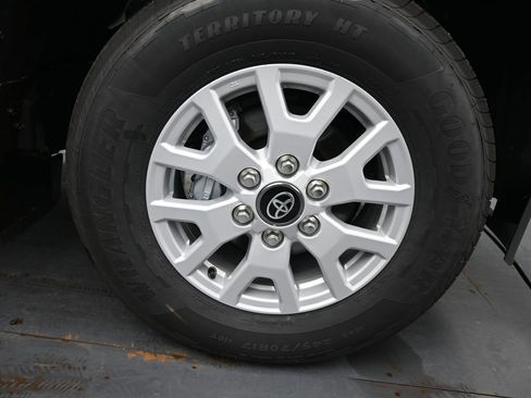 New 2026 Toyota Tacoma SR5 image 10