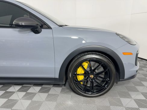 Certified 2023 Porsche Cayenne Turbo GT image 12