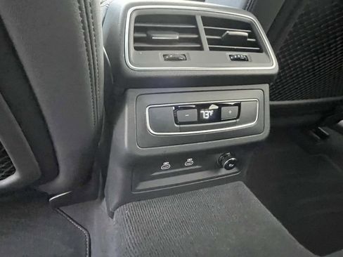 Used 2024 Audi A6 Premium Plus image 13