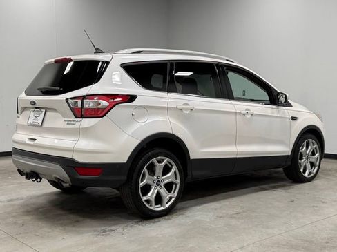 Used 2018 Ford Escape Titanium FWD image 10