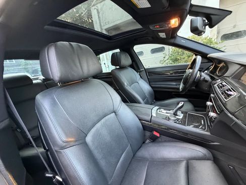 Used 2015 BMW 740i RWD image 41