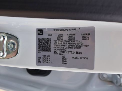 New 2026 GMC Canyon Elevation w/ Convenience Package image 30