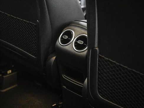 Certified 2021 Mercedes-Benz GLB 250 GLB 250 image 19