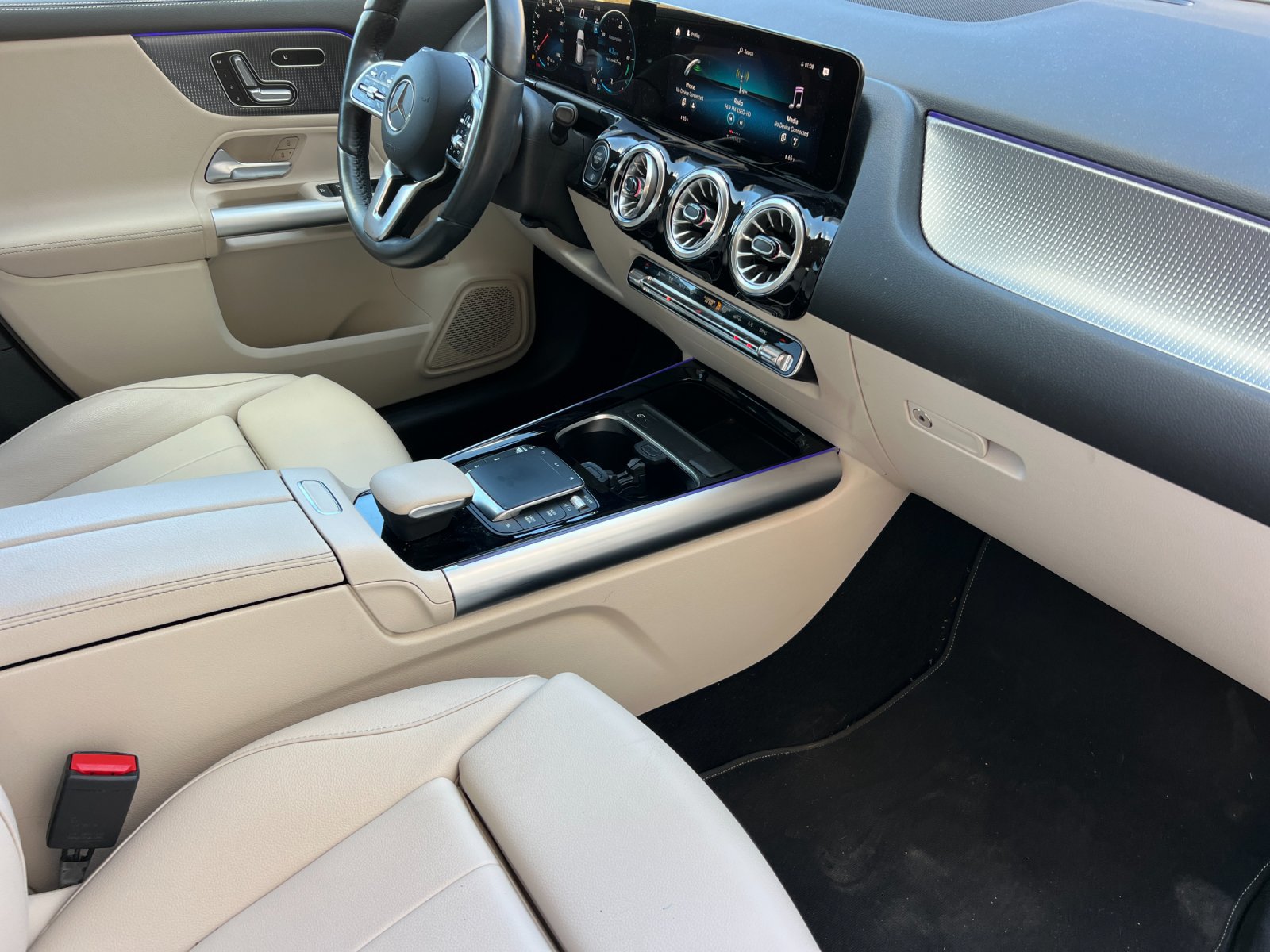 Certified 2023 Mercedes-Benz GLA 250 4MATIC image 15