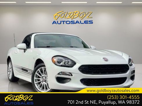 Used 2017 FIAT 124 Spider Classica RWD image 1