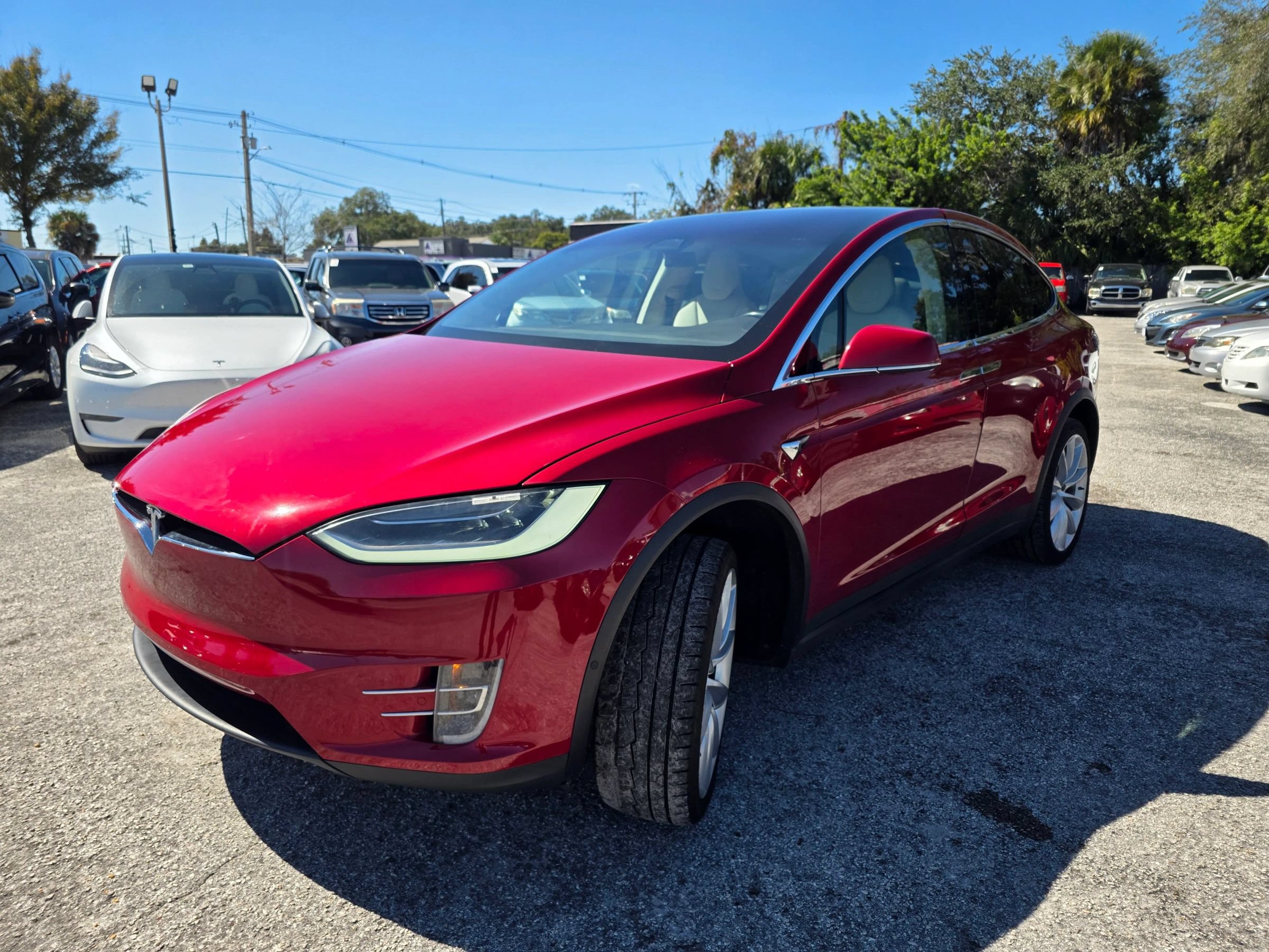 Used 2017 Tesla Model X 100D AWD/4WD image 4