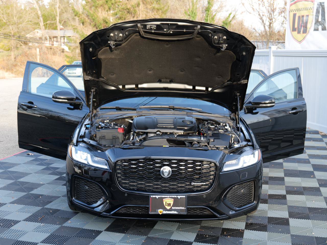 Used 2024 Jaguar XF R-Dynamic SE AWD/4WD image 50