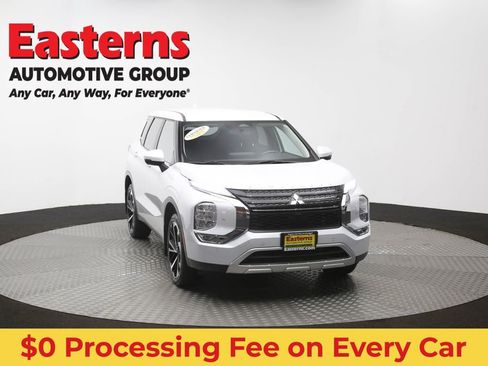 Used 2024 Mitsubishi Outlander SE AWD/4WD image 50