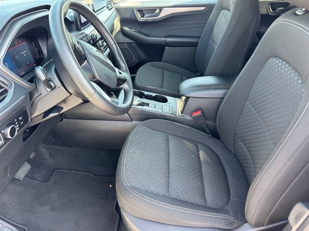 Used 2023 Ford Escape Active FWD image 14