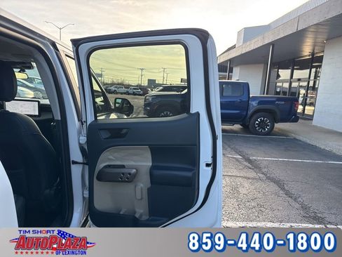 Used 2025 Ford Maverick Lariat image 44