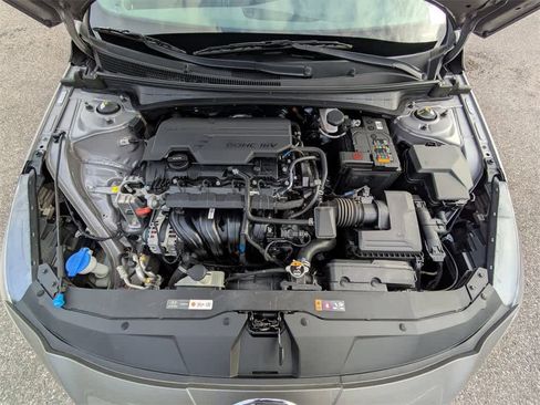 Certified 2023 Hyundai Elantra SEL image 12