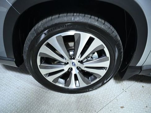 Used 2021 Subaru Ascent Limited w/ Technology Package image 18