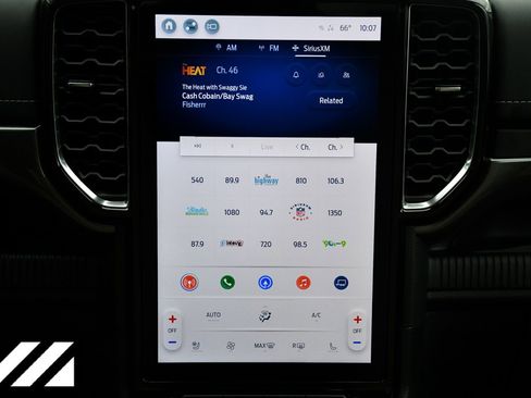 New 2024 Ford Ranger Lariat w/ Trailer Tow Package image 21