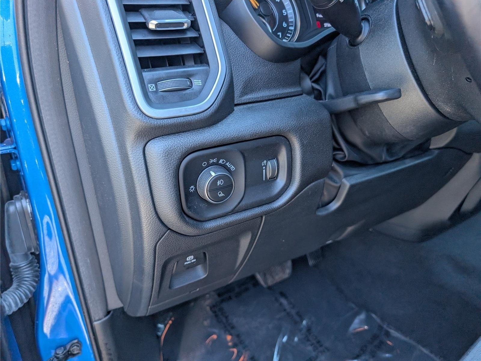 Used 2022 RAM 1500 Big Horn AWD/4WD image 20