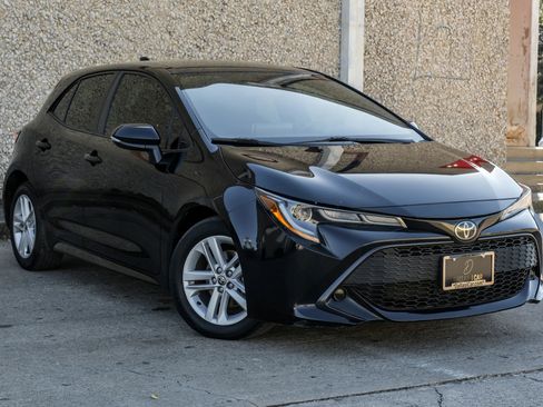 Used 2022 Toyota Corolla Hatchback image 7