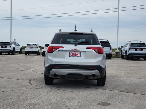 Used 2018 GMC Acadia SLE w/ Driver Alert Package I FWD image 6