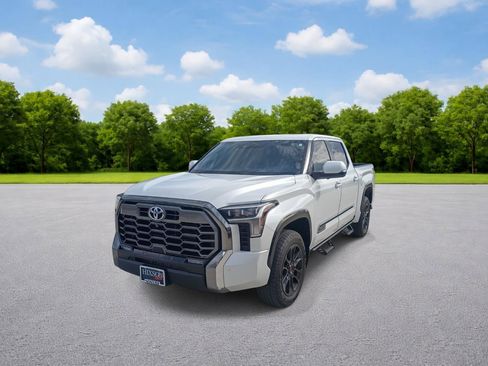 Used 2025 Toyota Tundra Platinum w/ TRD Off-Road Package image 2