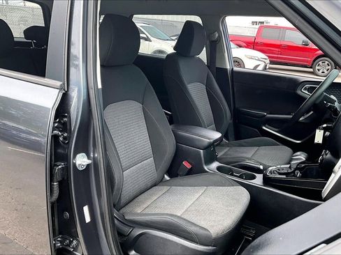 Used 2020 Kia Soul S FWD image 7