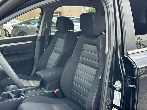 Used 2017 Honda CR-V LX image 10