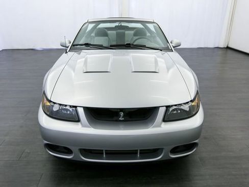 Used 2004 Ford Mustang Cobra RWD image 13
