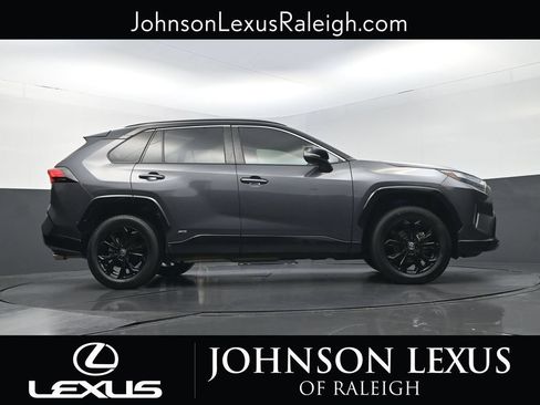 Used 2022 Toyota RAV4 XSE AWD/4WD image 20