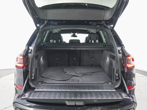 Used 2022 BMW X5 xDrive40i AWD/4WD image 16