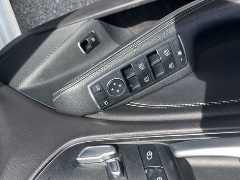 Used 2019 Mercedes-Benz CLA 250 image 18