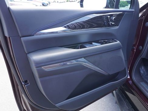 New 2025 Cadillac Escalade IQ Sport 1 w/ Smart Trailering package image 15