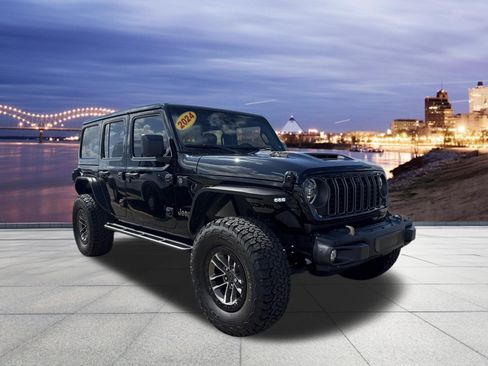 Used 2024 Jeep Wrangler Unlimited Rubicon 392 AWD/4WD image 4