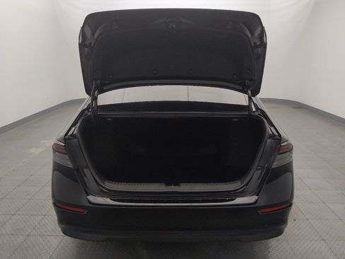 Used 2023 Honda Accord EX image 29