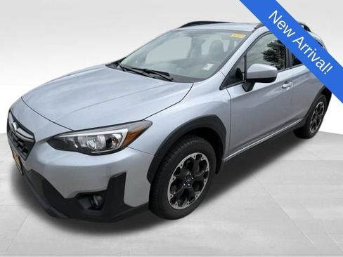 Used 2023 Subaru Crosstrek 2.0i Premium AWD/4WD image 3