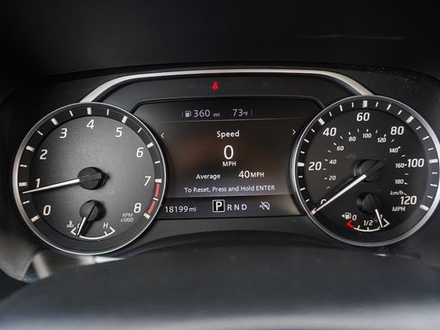 Used 2024 Nissan Frontier SV RWD image 26