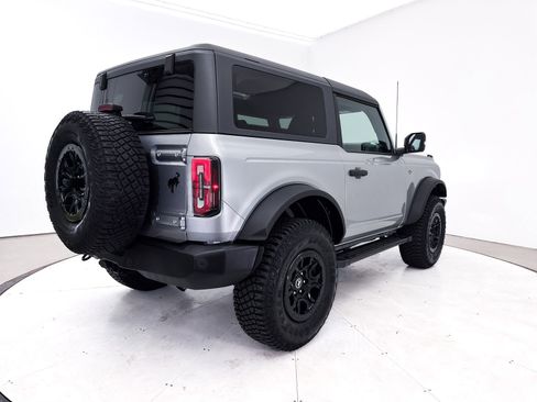 Used 2023 Ford Bronco Wildtrak image 18