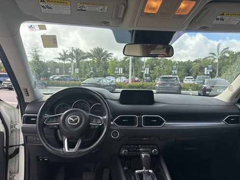 Used 2019 MAZDA CX-5 Touring image 15