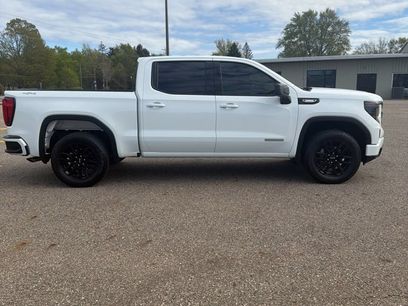 Used 2025 GMC Sierra 1500 Elevation