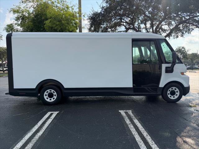 Used 2024 Chevrolet Brightdrop 600 w/ Commercial Equipment Package AWD/4WD image 8