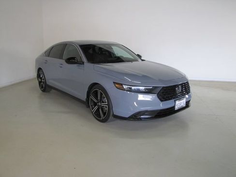 Certified 2023 Honda Accord Sport image 3