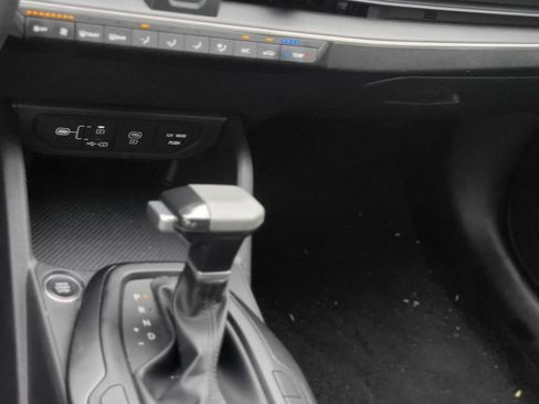 Used 2025 Kia K4 LXS image 11