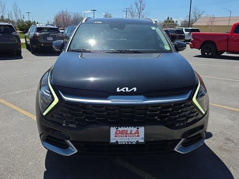 Used 2023 Kia Sportage EX AWD/4WD image 12