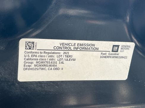 Used 2021 Chevrolet Traverse LS w/ LPO, Cargo Package image 30