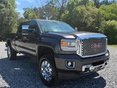 Used 2016 GMC Sierra 2500 Denali w/ Duramax Plus Package