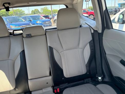 Used 2019 Subaru Forester Limited AWD/4WD image 12