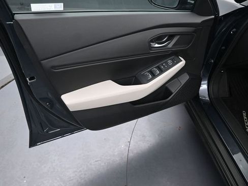 New 2025 Honda Accord SE image 27