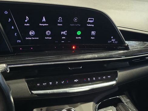 Used 2024 Cadillac Escalade Sport AWD/4WD image 26